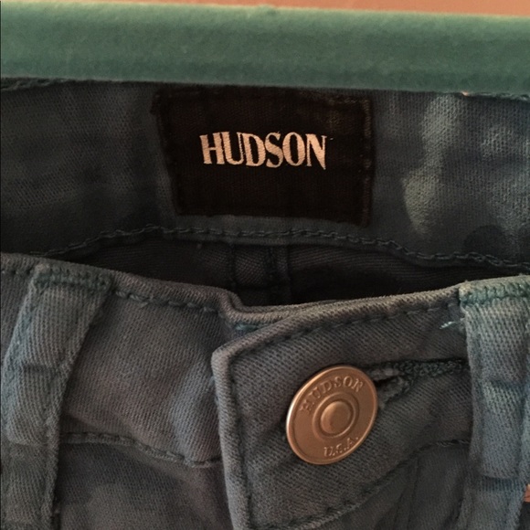 Like new Hudson jeans for girls - Picture 2 of 3